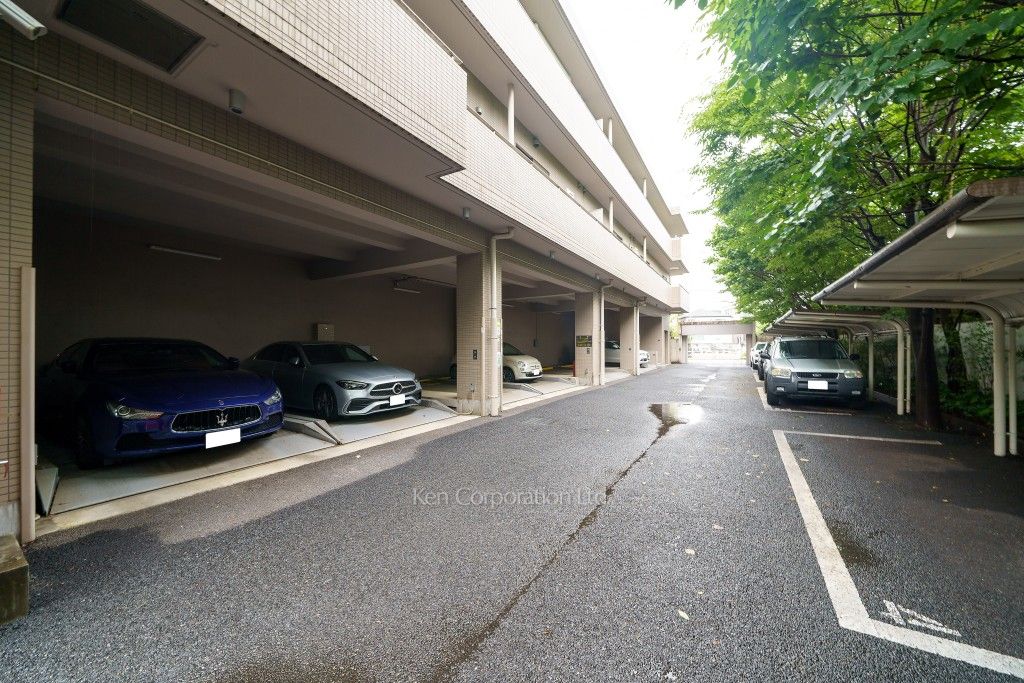 ルクラス碑文谷の写真 駐車場