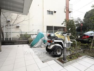バイク置き場