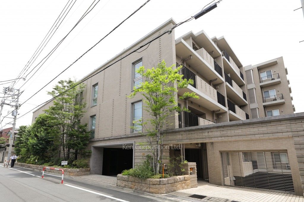 プラウド市ヶ谷南町の写真 外観ひき