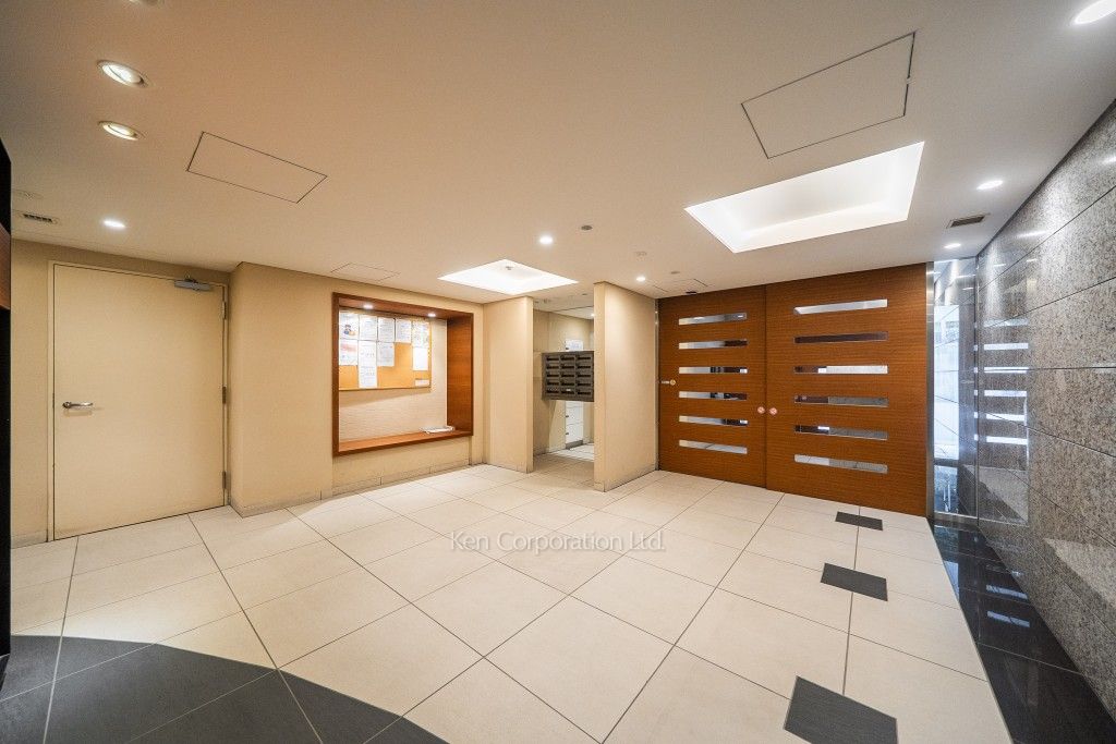 西麻布ホームズの写真 エントランス