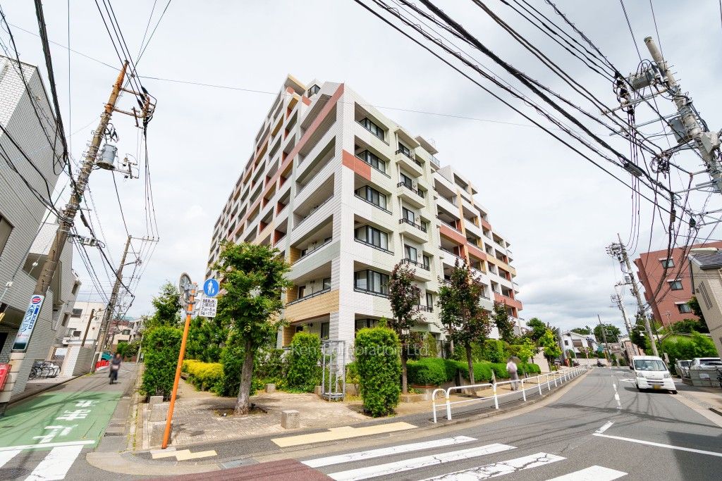 アールブラン大井町ミュゼの写真 外観ひき