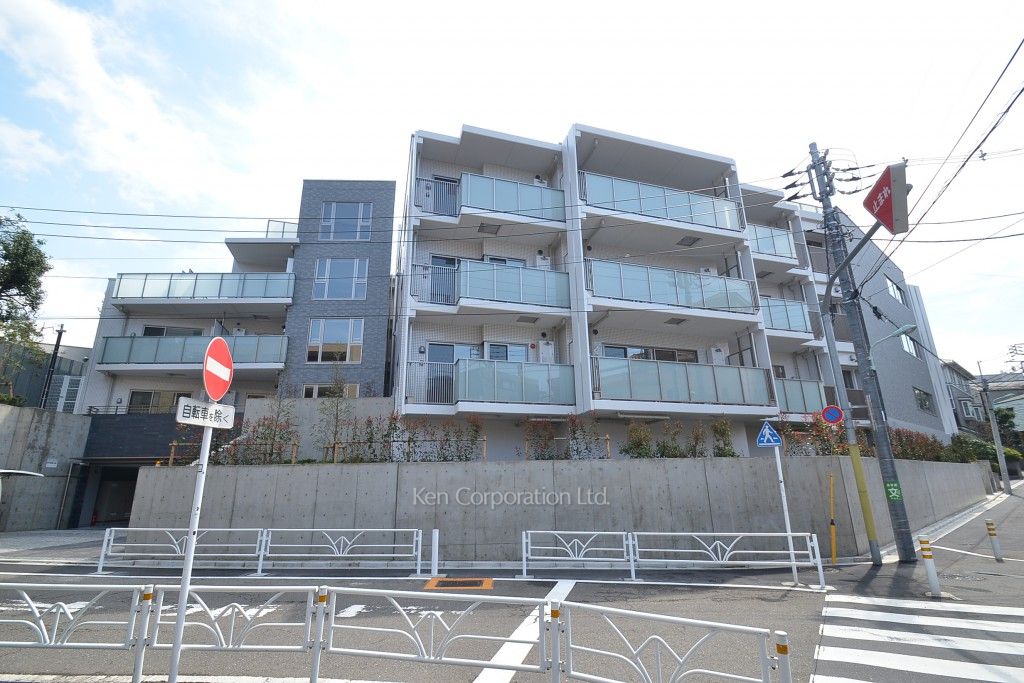 代官山BLESS鉢山の写真 外観ひき
