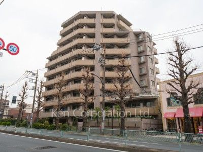 ファミール八雲の写真 外観ひき