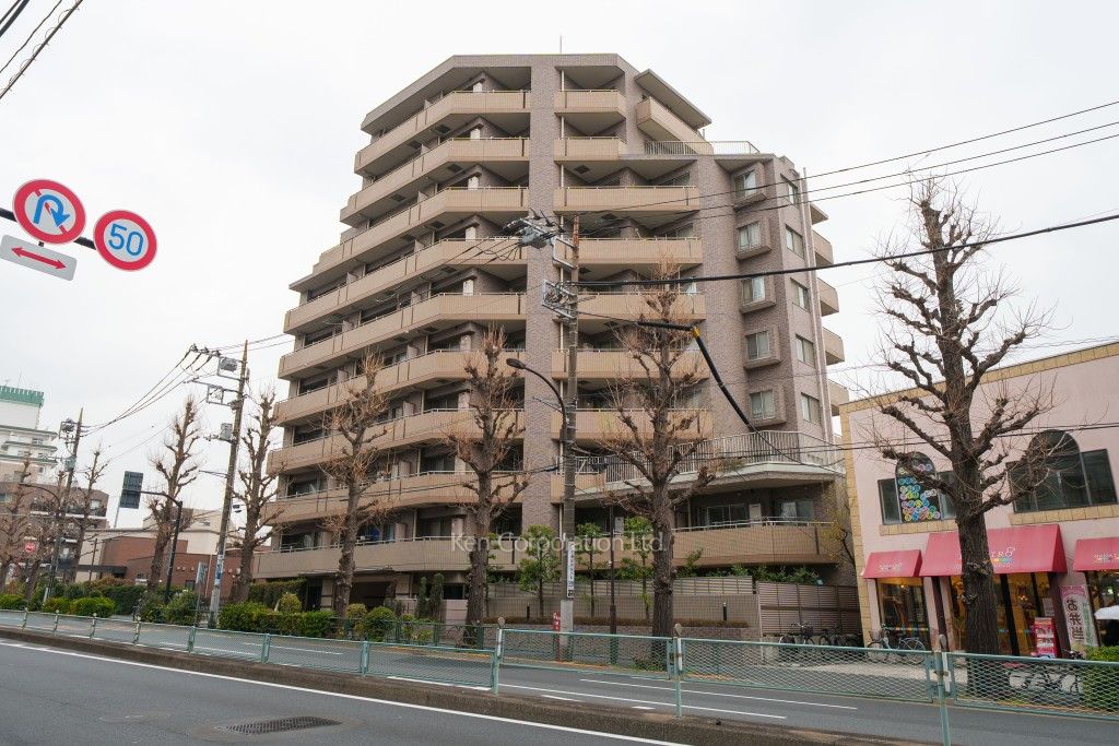 ファミール八雲の写真 外観ひき
