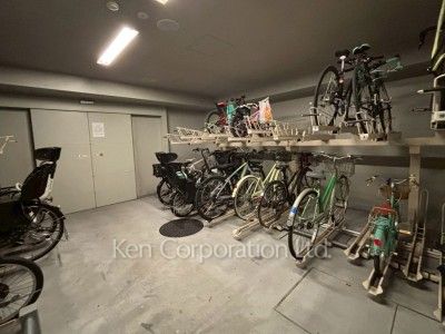 リビオレゾン大手町の写真 駐輪場