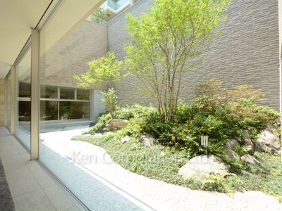 ザ・パークハウス広尾羽澤 粋林邸の写真 中庭・植栽