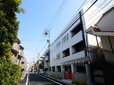 コートイン信濃町の写真 外観ひき