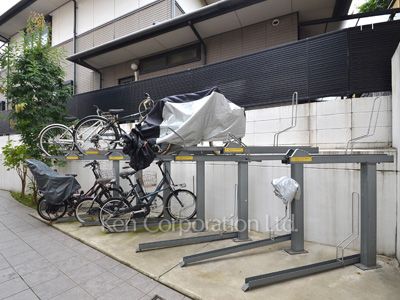 オープンレジデンス中目黒諏訪山の写真 駐輪場