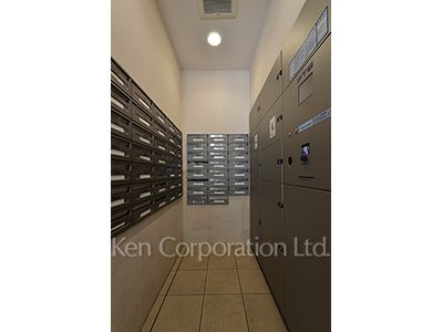 クリオ戸越銀座弐番館の写真 郵便受け、宅配ボックス