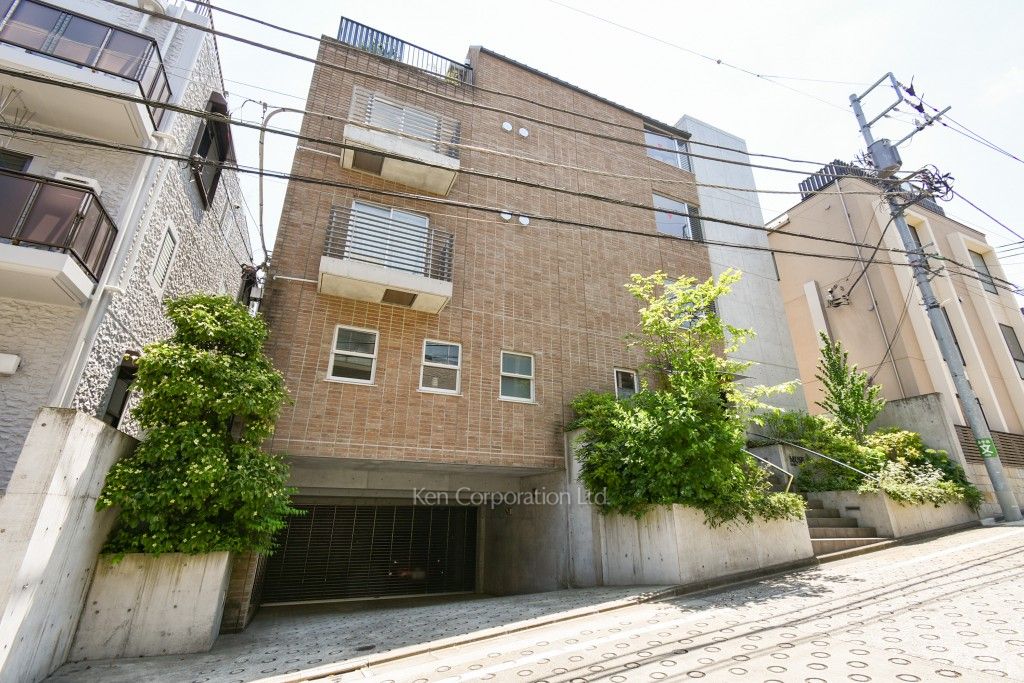 MUSE DAIKANYAMAの写真 外観ひき