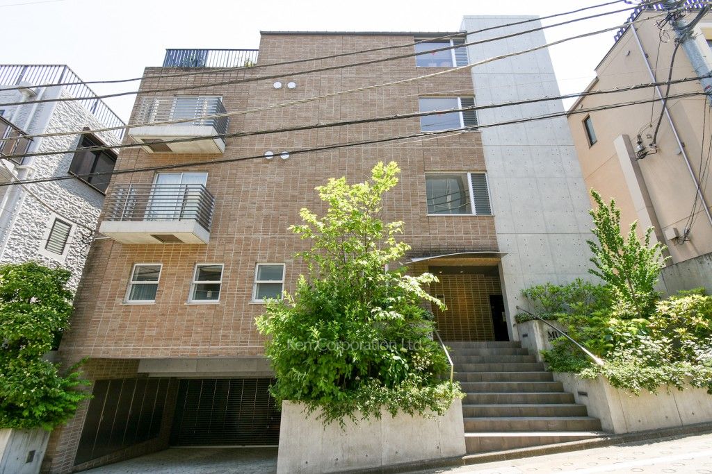 MUSE DAIKANYAMAの写真 外観ひき
