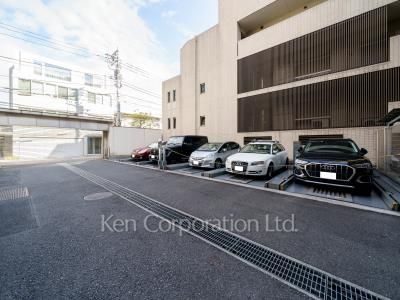 プラウド市谷仲之町ヒルトップの写真 駐車場