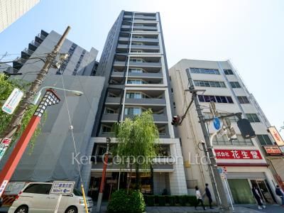 ライオンズ東日本橋の写真 外観ひき