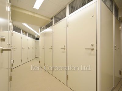 プラウド市谷柳町の写真 トランクルーム