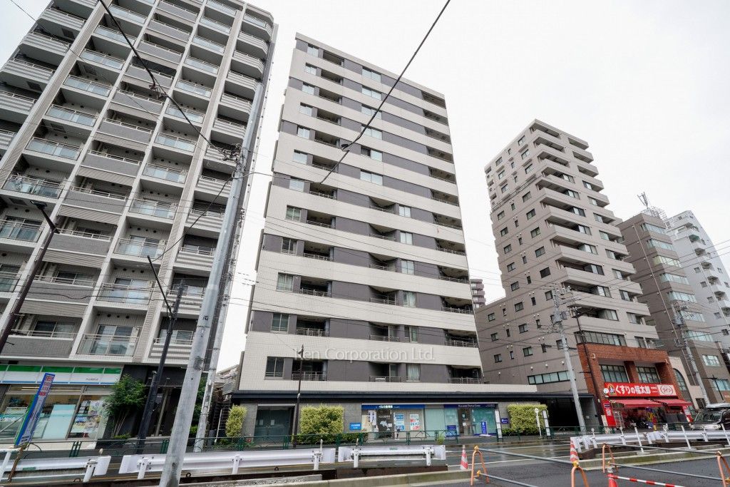 プラウド市谷柳町の写真 外観ひき