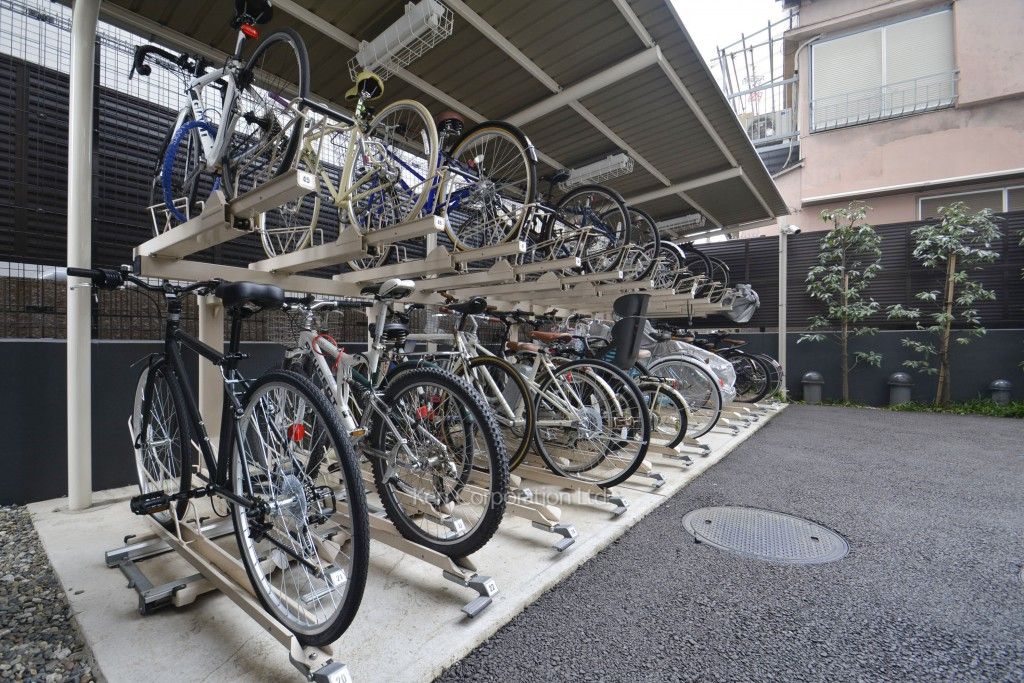 プラウド市谷柳町の写真 駐輪場