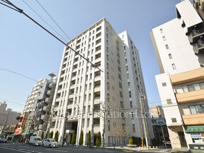 フォレスト早稲田レジデンスの写真 外観ひき