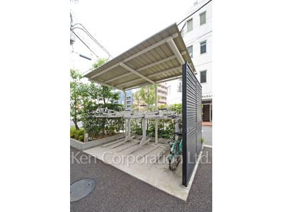 mastermind JUBANの写真 駐輪場