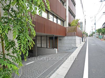 AURA表参道の写真 外観より