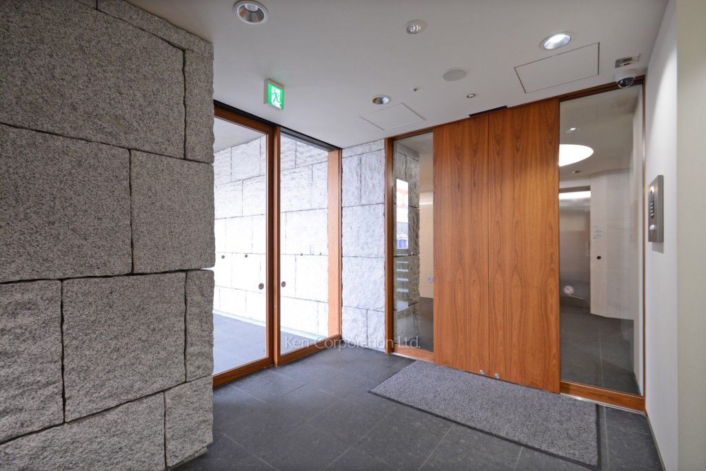 AURA表参道の写真 エントランス