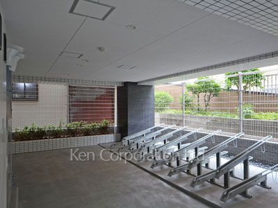ラクラス月島の写真 駐輪場