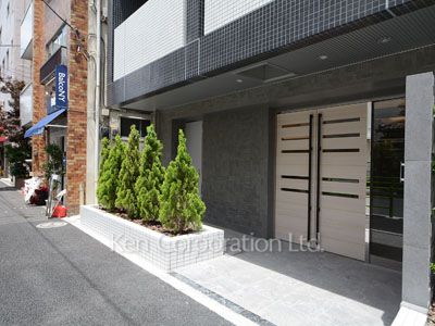 ラクラス月島の写真 外観より