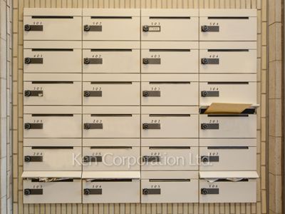ハイトリオ南青山の写真 郵便受け