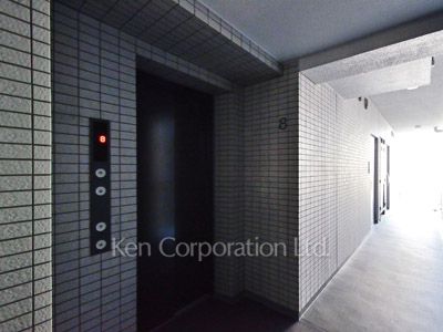 セレニティー神田の写真 共用廊下