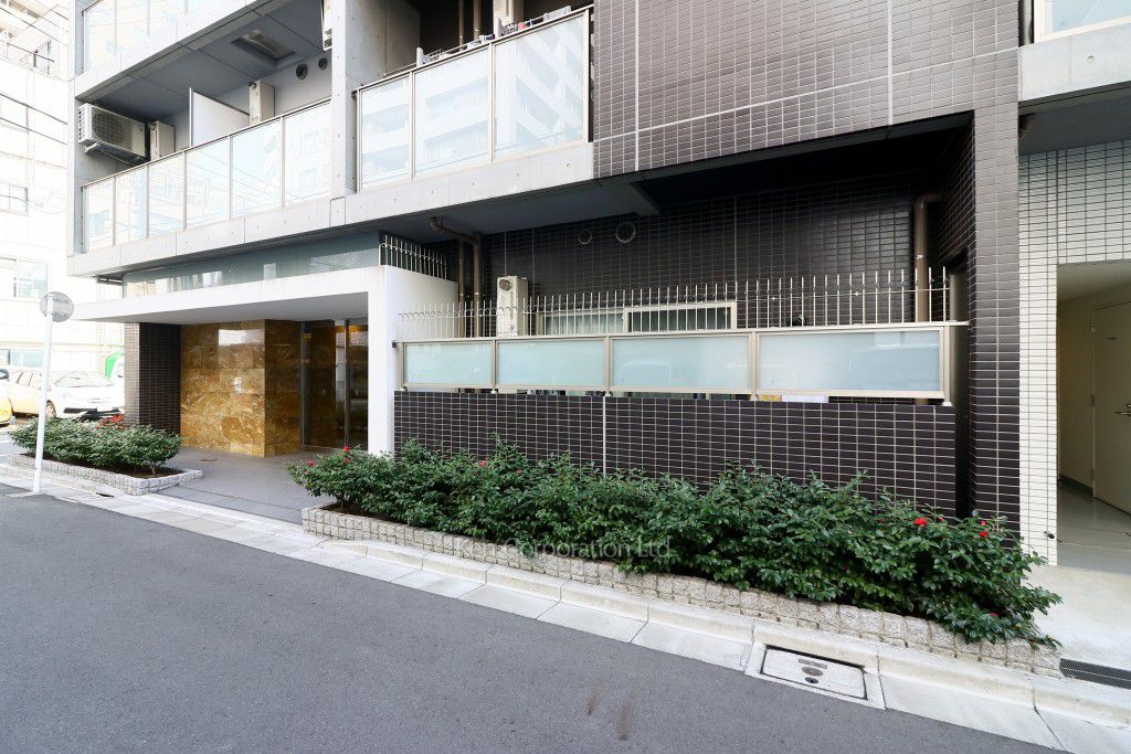 オークスクエア新川の写真 外観より