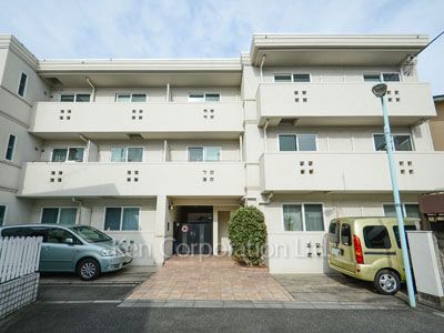  外観ひき