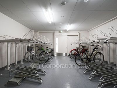 パークナードフィット新富町の写真 駐輪場