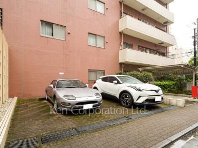 大森シティタワーの写真 駐車場