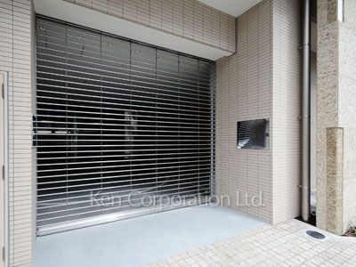 プレミスト麹町の写真 駐車場