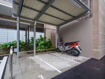  バイク置き場