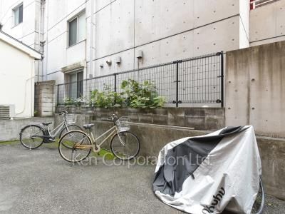 アーツ白金の写真 駐輪場
