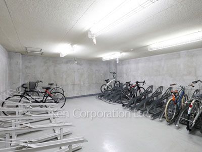 メゾンド島津山の写真 駐輪場