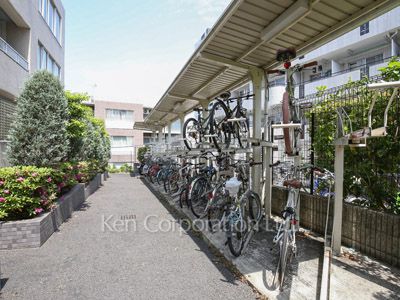 ピアース初台の写真 駐輪場