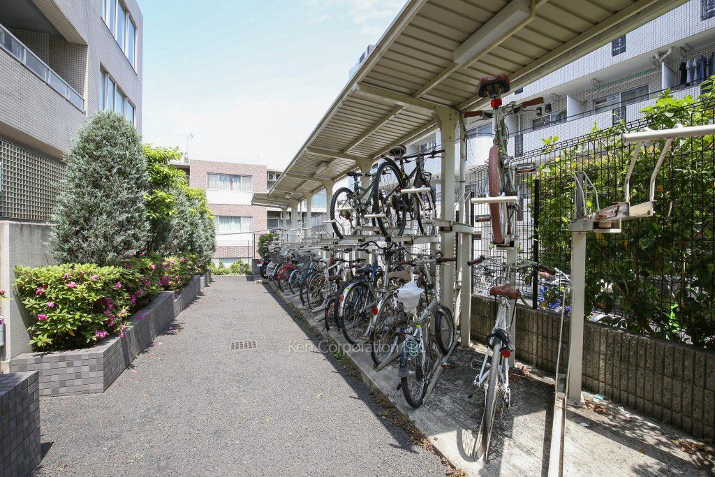 ピアース初台の写真 駐輪場