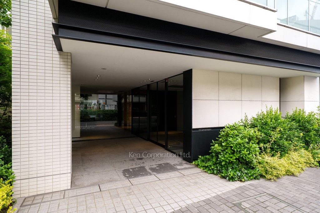 ピアース学芸大学の写真 外観より