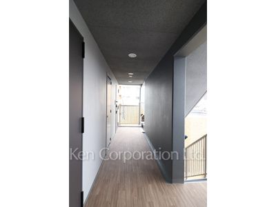 プルミエ武蔵小山の写真 共用廊下