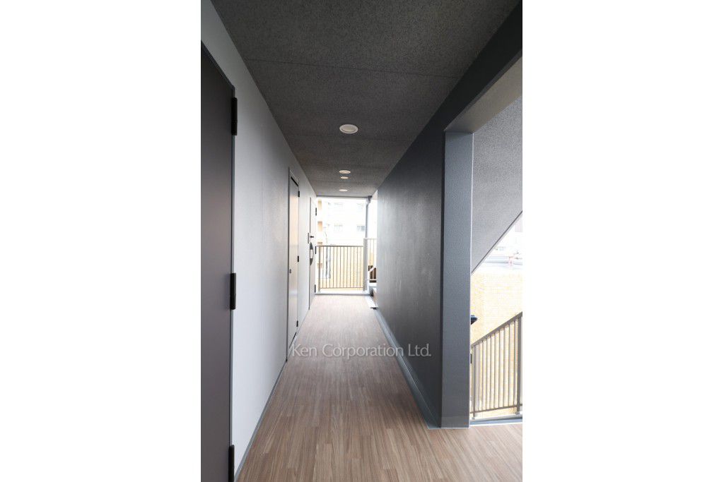 プルミエ武蔵小山の写真 共用廊下