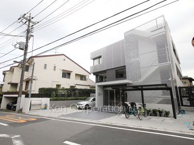 コリーヌ緑ヶ丘グランの写真 外観ひき