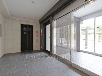 コリーヌ緑ヶ丘グランの写真 エントランス