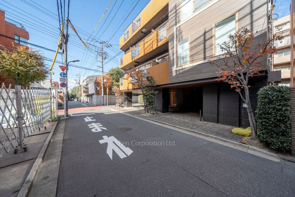 ゲートヒル東京の写真 前面道路