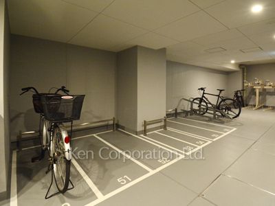 プラウド日本橋人形町ディアージュの写真 バイク置き場