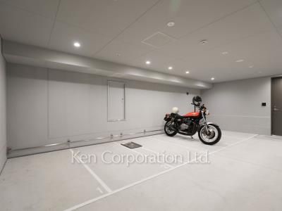  バイク置き場