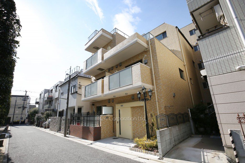 クイーンパレス品川大井の写真 外観ひき