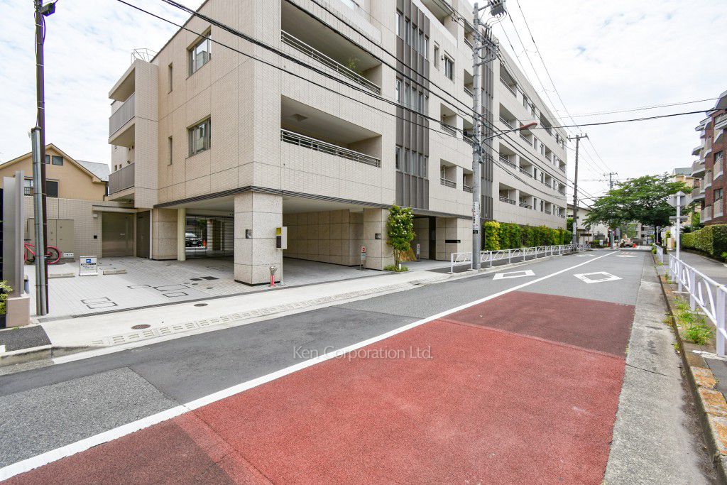 クレヴィア碑文谷1丁目の写真 前面道路