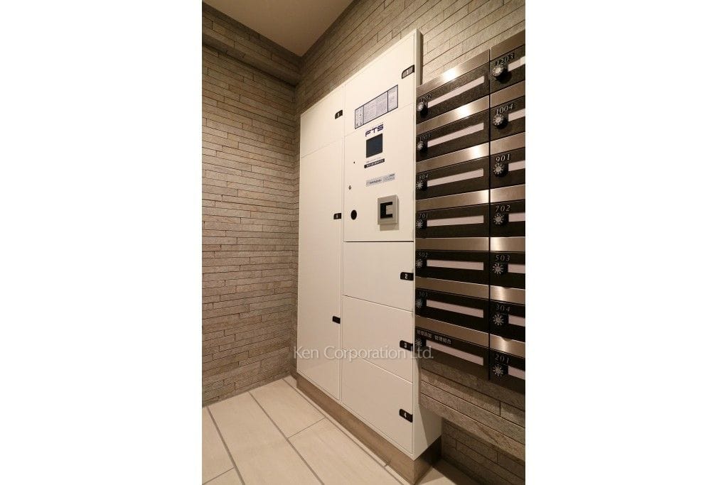 プレシス八丁堀リバーフロントの写真 宅配ボックス