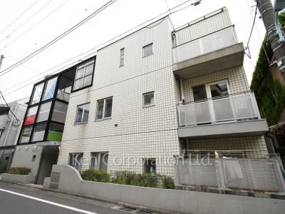 佐藤フラッツの写真 外観ひき